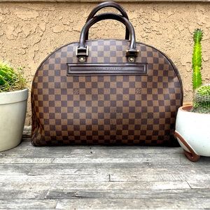 AUTHENTIC LOUIS VUITTON Damier Ebene Nolita 2005